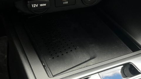 Car image 36