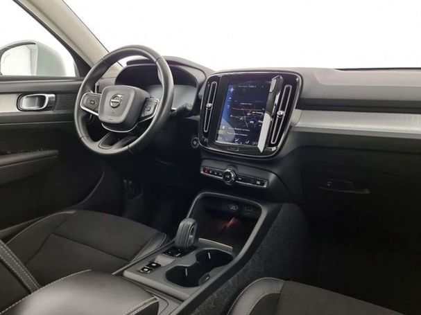 Volvo XC40 D3 Geartronic AWD Plus 110 kW image number 6