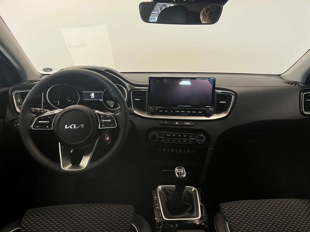 Kia XCeed 1.5 T-GDI 103 kW image number 8