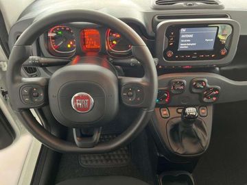 Car image 10