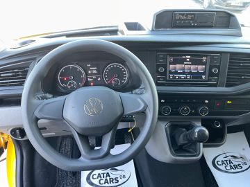 Car image 37