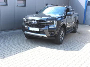 Car image 36