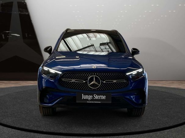 Mercedes-Benz GLC 300 e AMG 230 kW image number 3