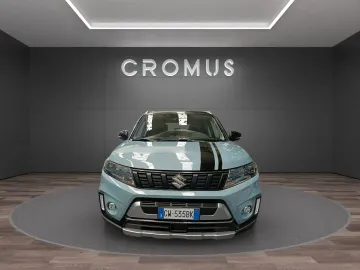 Car image 3
