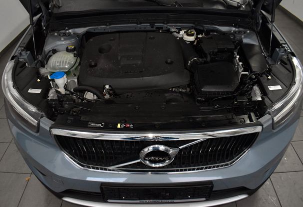 Volvo XC40 Momentum 110 kW image number 23