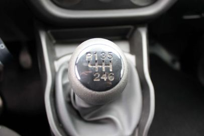 Car image 20