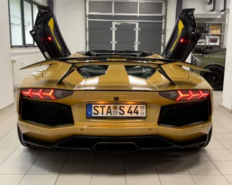 Car image 2