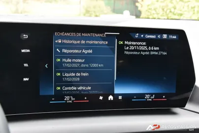Car image 35