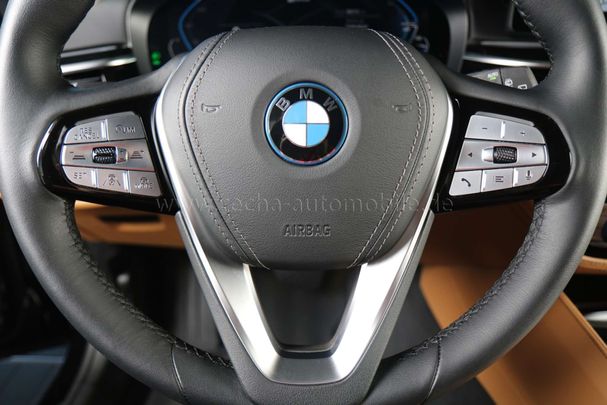 BMW 530 Touring 215 kW image number 7