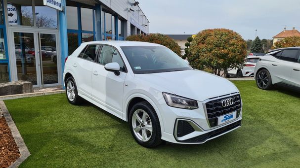 Audi Q2 35 TFSI S tronic S-line 110 kW image number 2