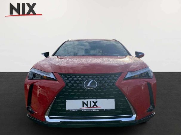 Lexus UX 250h 135 kW image number 2