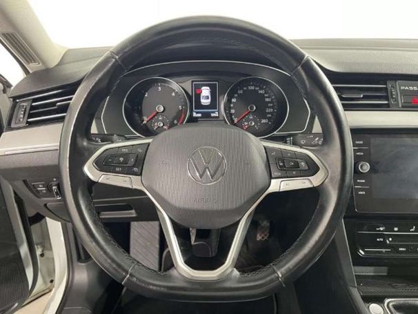 Volkswagen Passat 110 kW image number 11