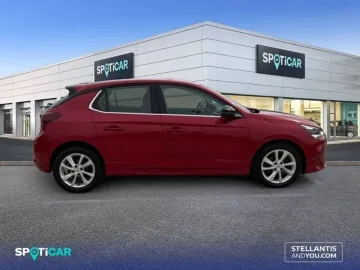 Car image 4