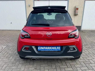 Car image 5