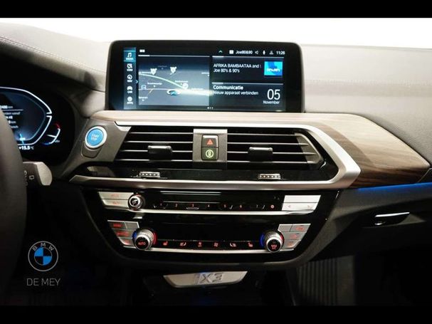 BMW iX3 Inspiring 210 kW image number 10