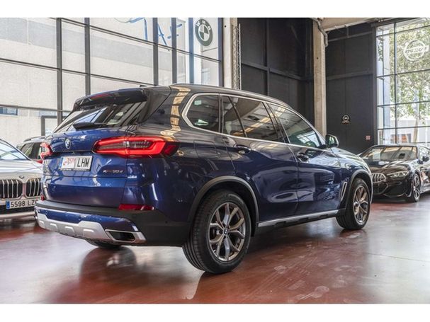 BMW X5 xDrive 195 kW image number 2