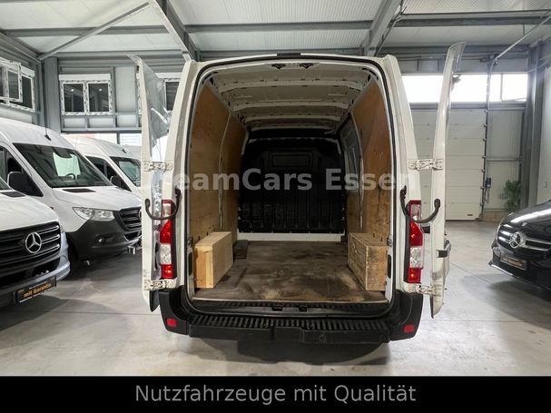 Renault Master L2H2 96 kW image number 9