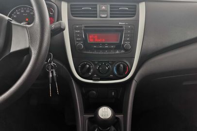 Car image 13