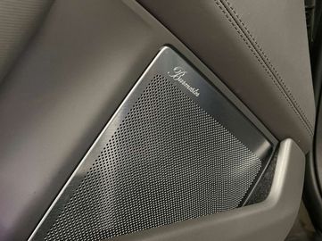 Car image 41