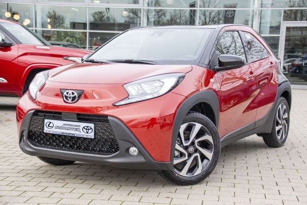 Toyota Aygo X 53 kW image number 1