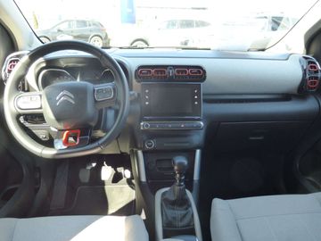 Car image 11