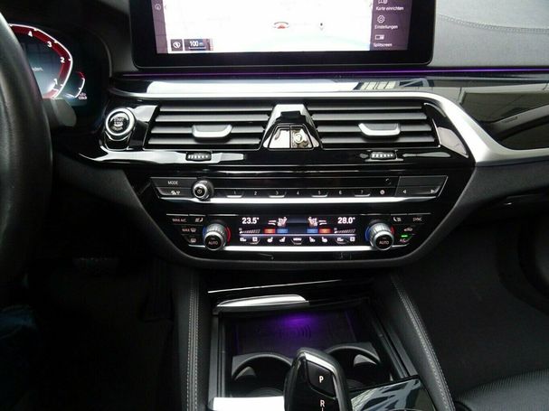 BMW 520d 140 kW image number 19