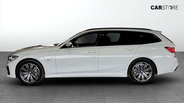 BMW 330 Touring xDrive 185 kW image number 6