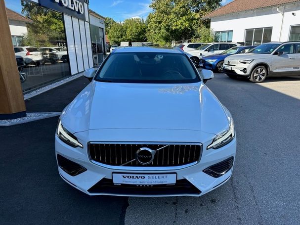 Volvo V60 T6 Inscription Expression AWD Recharge 251 kW image number 3