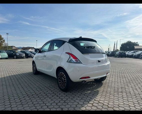 Lancia Ypsilon 51 kW image number 3