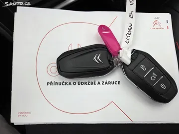 Car image 38