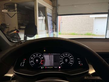 Car image 35