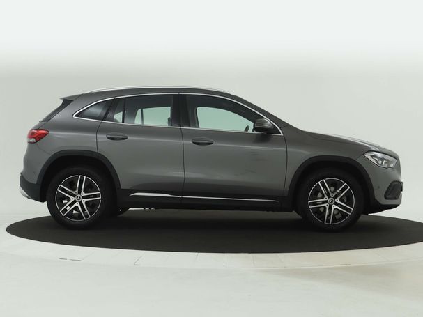 Mercedes-Benz GLA 180 100 kW image number 15