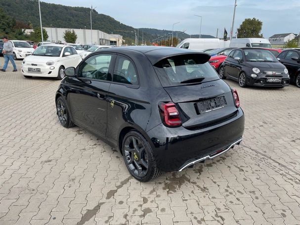 Abarth 500 e 42 kWh 114 kW image number 3