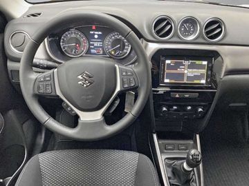 Car image 12