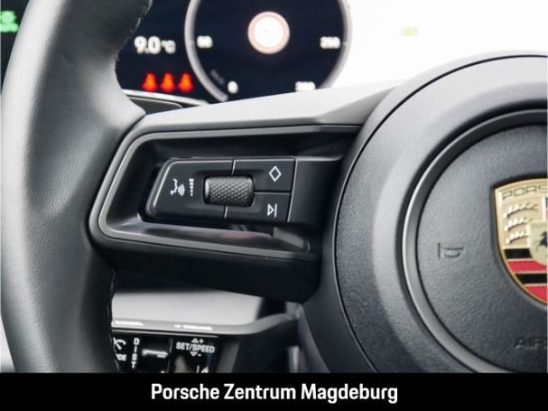 Porsche Taycan 320 kW image number 23