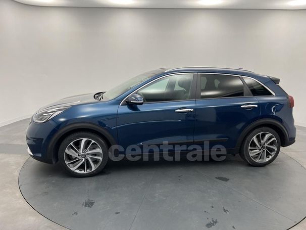 Kia Niro Hybrid 1.6 GDI Premium 104 kW image number 2