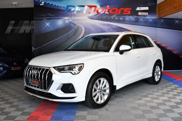 Audi Q3 35 TFSI S tronic Sport 111 kW image number 2