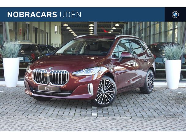 BMW 220i Active Tourer 115 kW image number 1