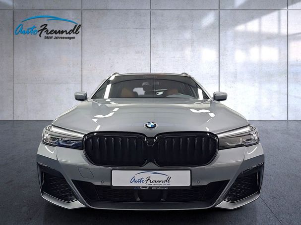 BMW 530d Touring xDrive 210 kW image number 10