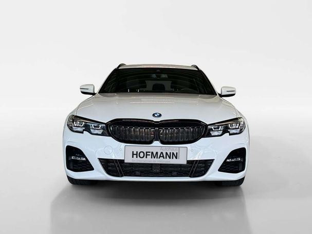 BMW 330e Touring M Sport 215 kW image number 2