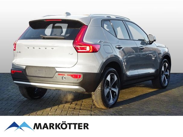 Volvo XC40 T2 Core 95 kW image number 2