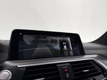 Car image 47