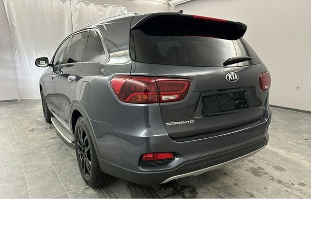 Kia Sorento 2.2 CRDi 147 kW image number 4