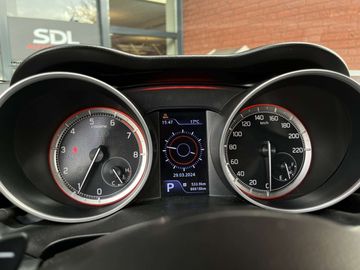 Car image 26