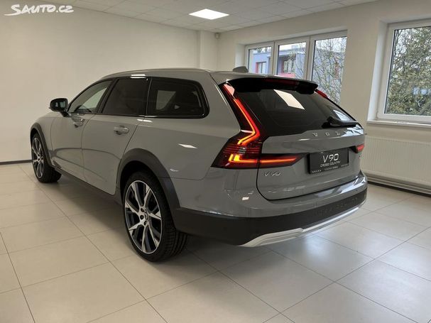 Volvo V90 Cross Country AWD B4 155 kW image number 16