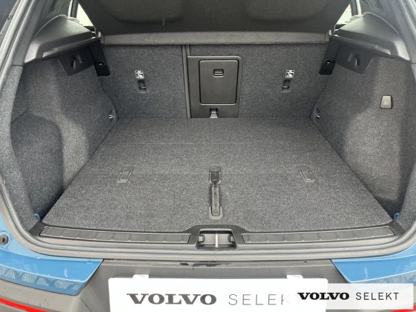 Volvo XC40 B3 Core 120 kW image number 32