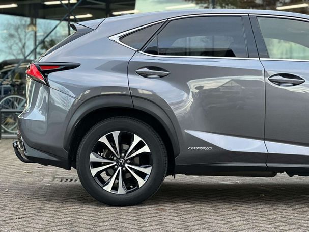 Lexus NX 300 h AWD 145 kW image number 12