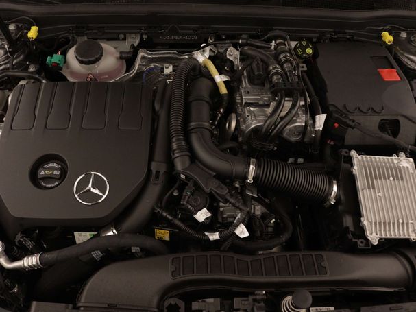 Mercedes-Benz CLA 250 160 kW image number 36