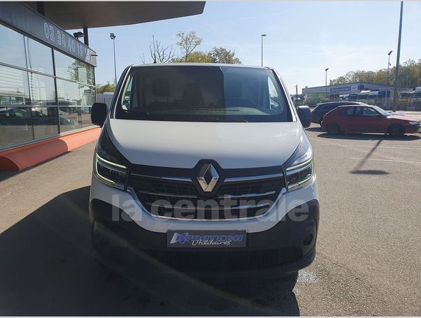 Renault Trafic dCi 120 88 kW image number 2