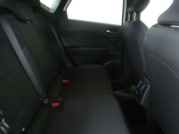 Car image 26